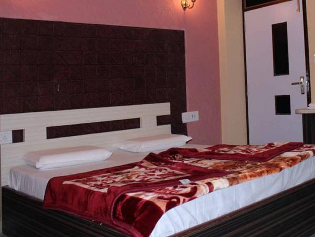 Hotel Kingdom Palace أُودايبور المظهر الخارجي الصورة